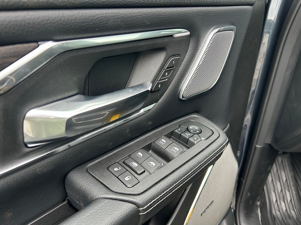 2026 Ram 1500 Laramie Crestwood KY