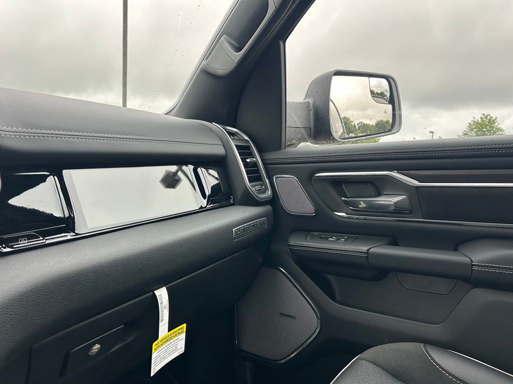 2026 Ram 1500 Laramie Crestwood KY