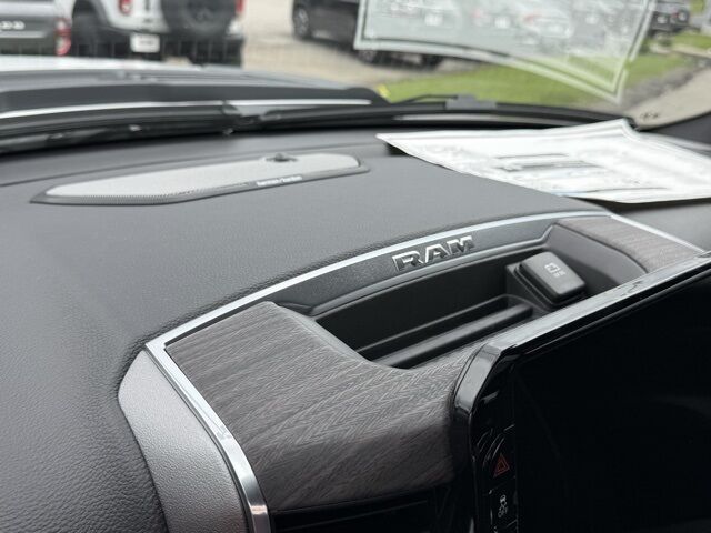 2026 Ram 1500 Laramie Crestwood KY
