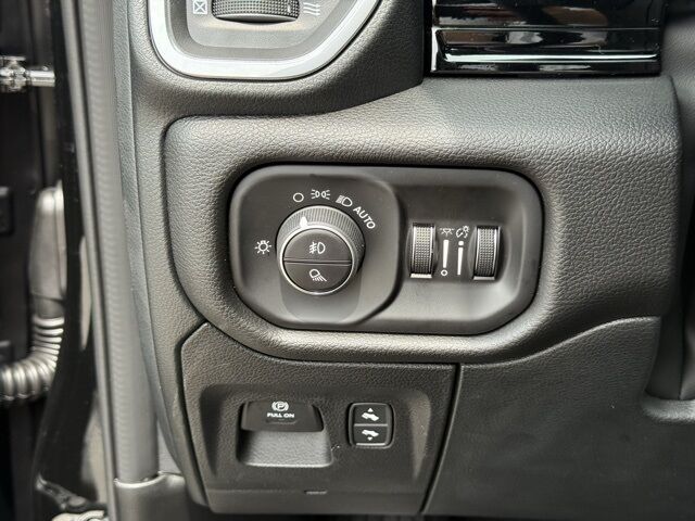 2026 Ram 1500 Laramie Crestwood KY