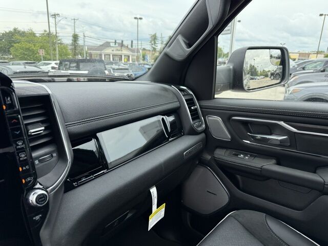 2026 Ram 1500 Laramie Crestwood KY