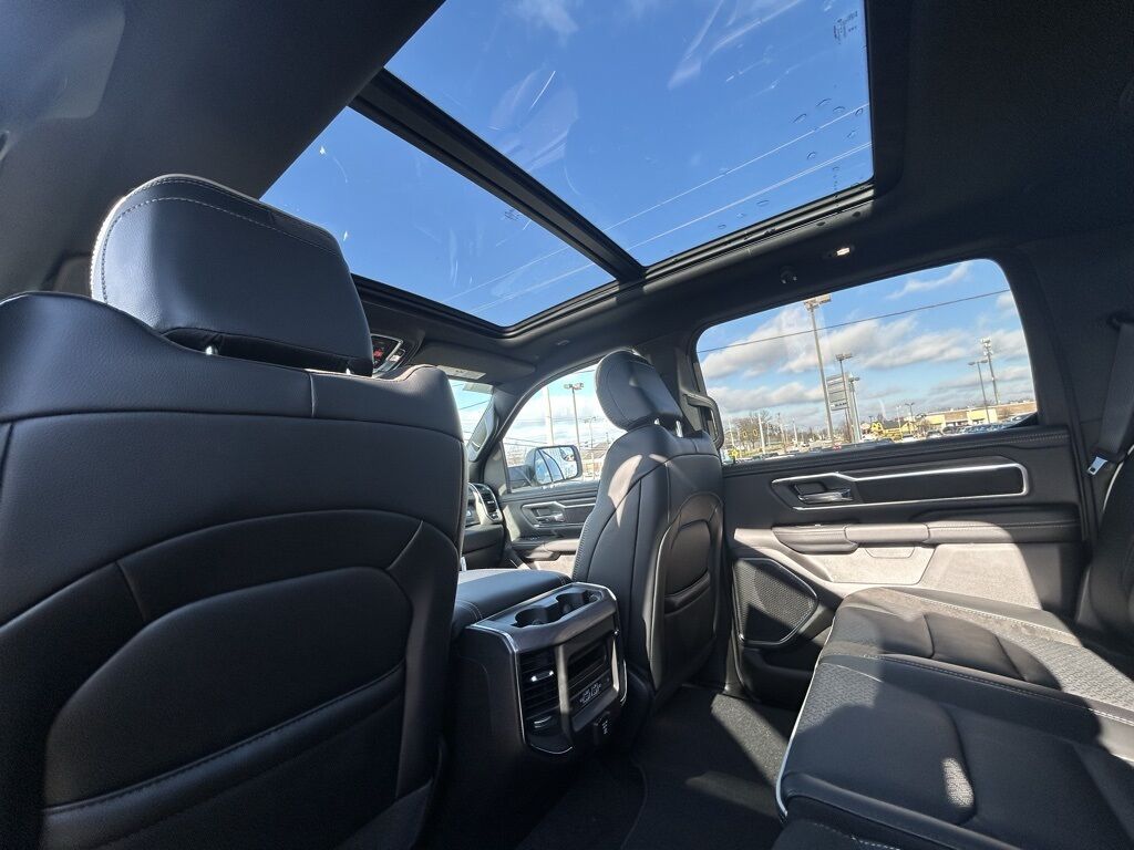 2026 Ram 1500 Laramie Crestwood KY