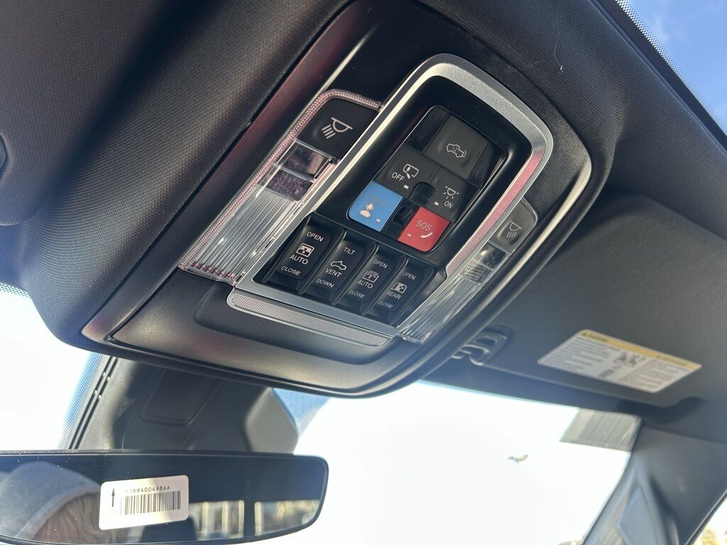 2026 Ram 1500 Laramie Crestwood KY