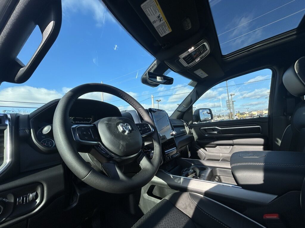 2026 Ram 1500 Laramie Crestwood KY