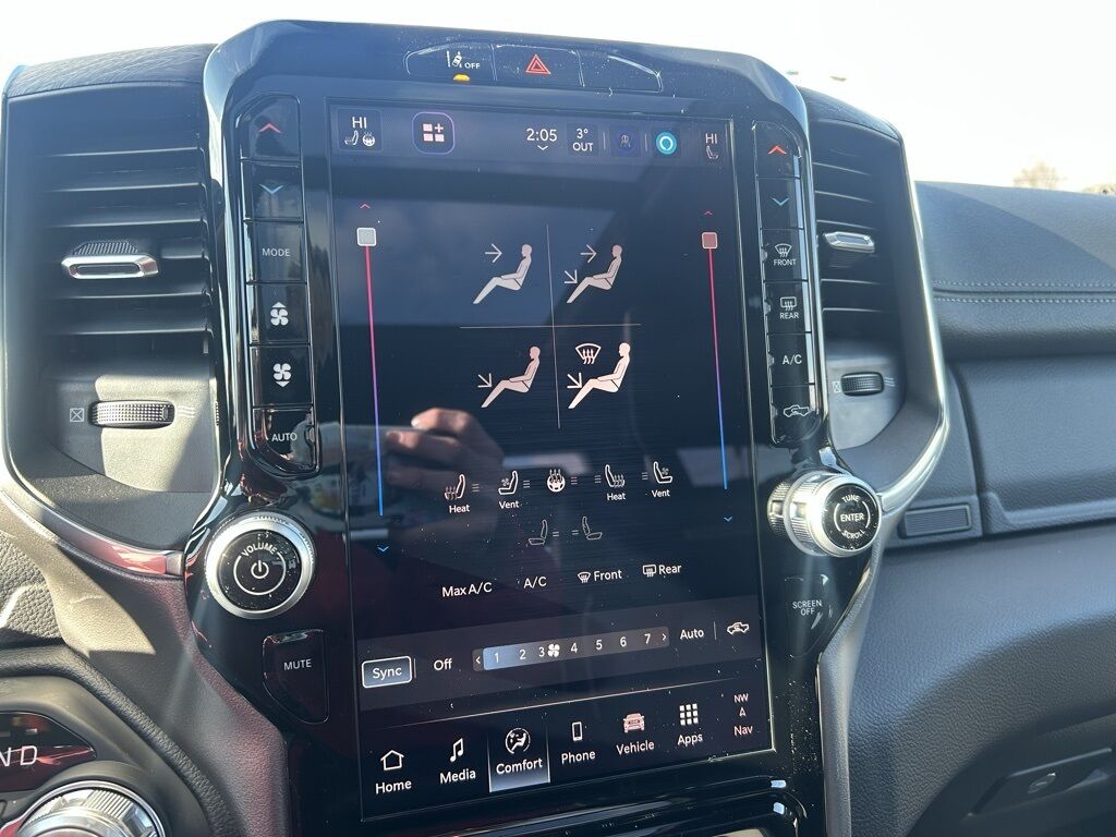 2026 Ram 1500 Laramie Crestwood KY