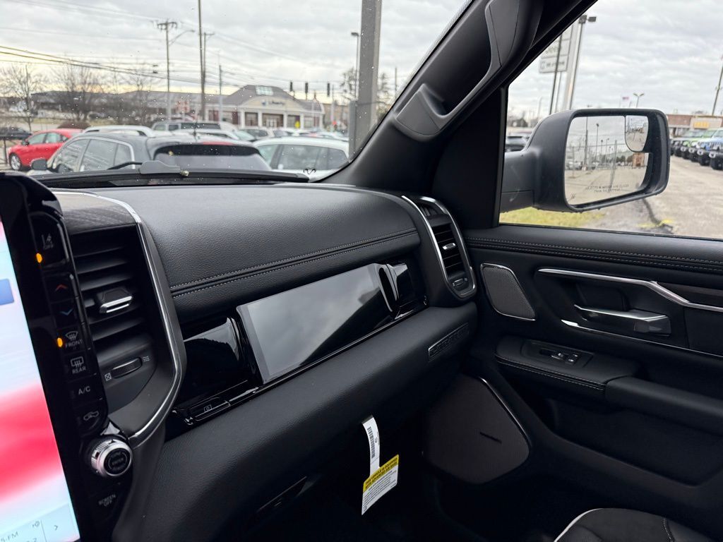 2026 Ram 1500 Laramie Crestwood KY