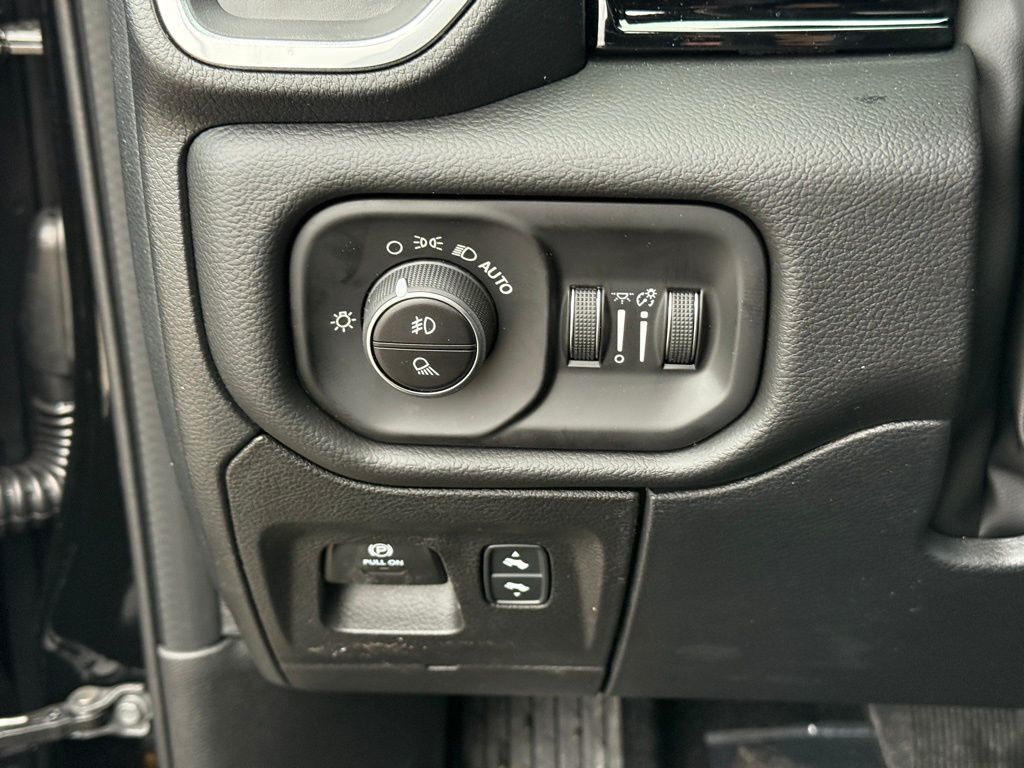 2026 Ram 1500 Laramie Crestwood KY