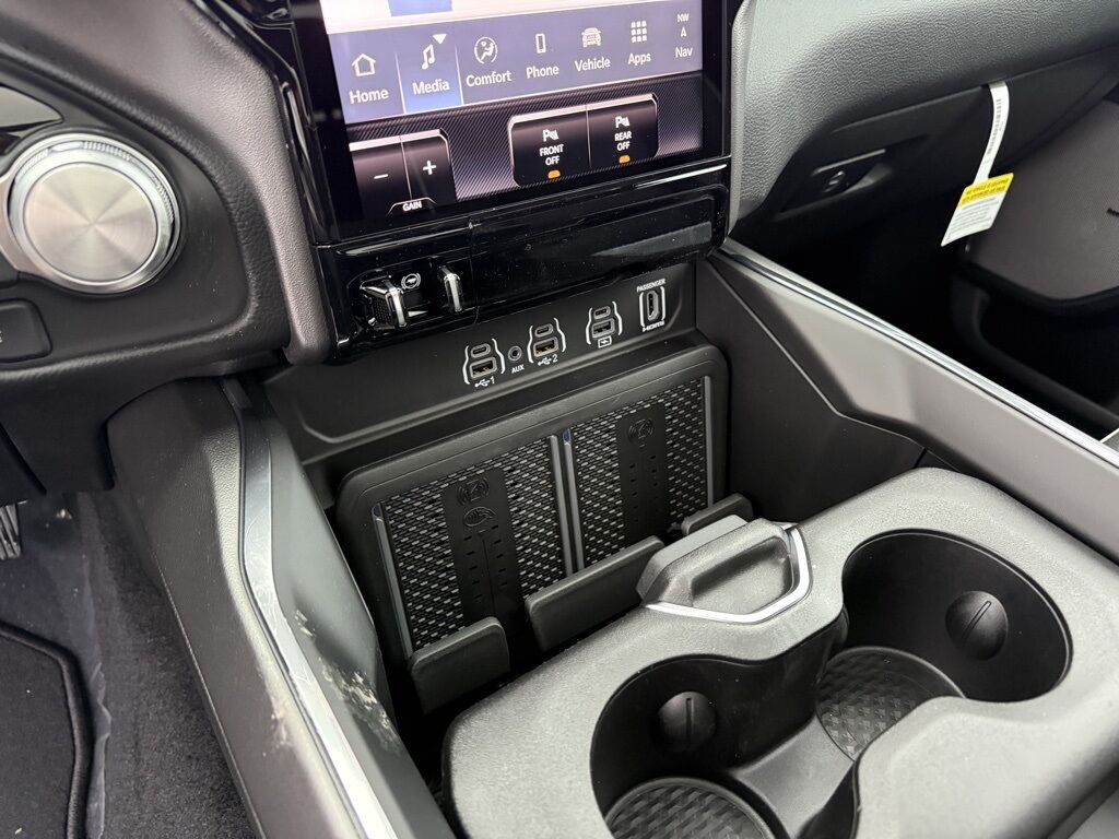 2026 Ram 1500 Laramie Crestwood KY