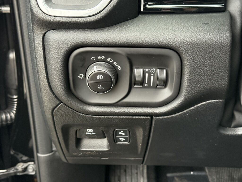 2026 Ram 1500 Laramie Crestwood KY