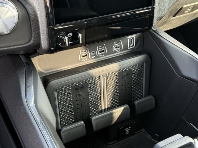 2026 Ram 1500 Laramie Crestwood KY