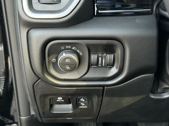 2026 Ram 1500 Laramie Crestwood KY