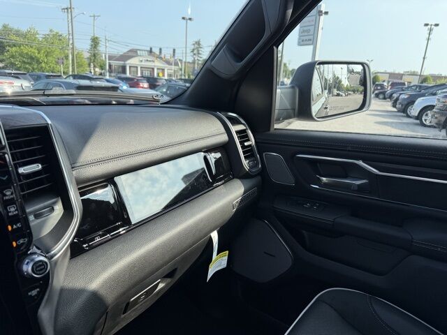 2026 Ram 1500 Laramie Crestwood KY