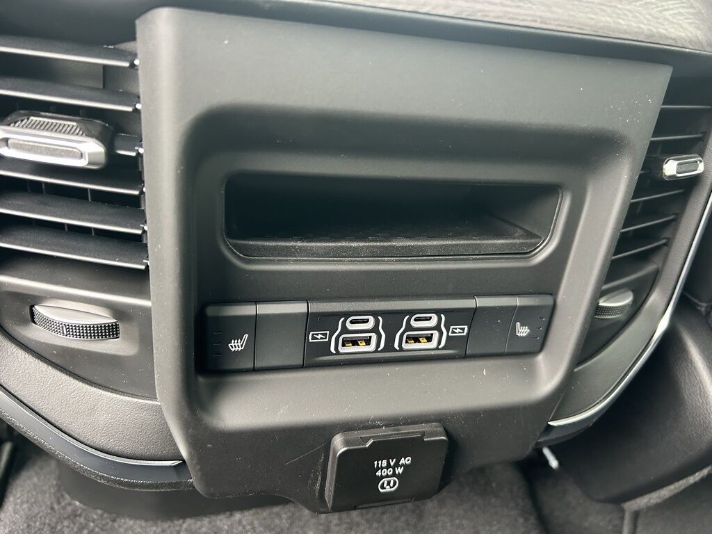 2026 Ram 1500 Laramie Crestwood KY