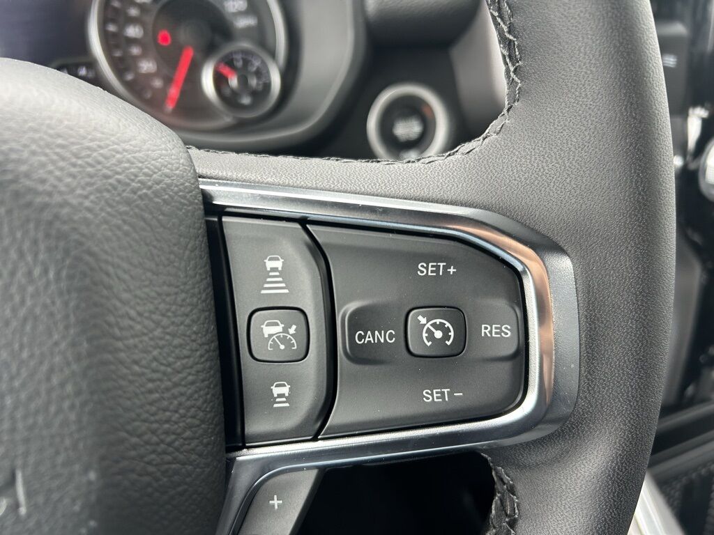 2026 Ram 1500 Laramie Crestwood KY