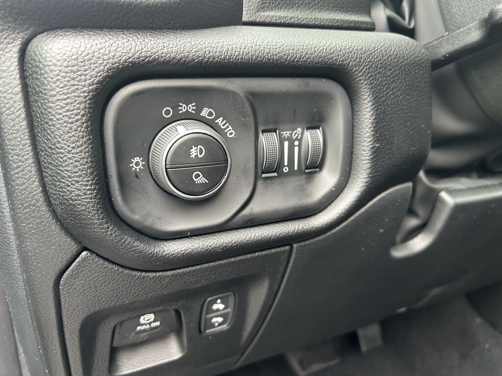 2026 Ram 1500 Laramie Crestwood KY