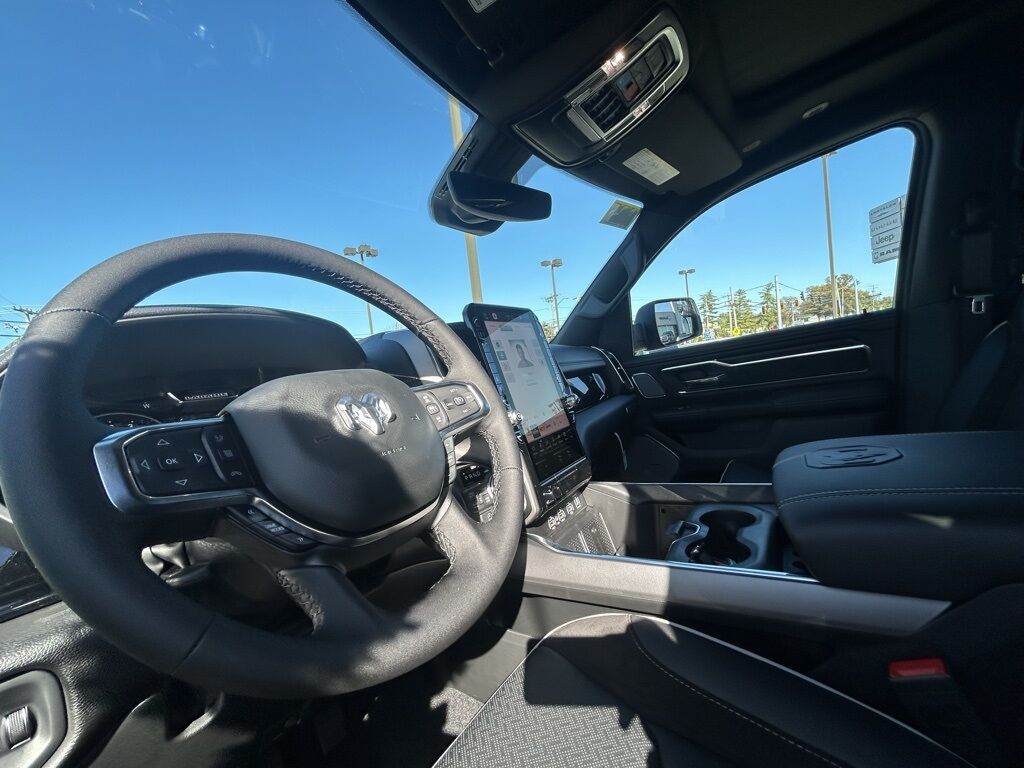 2026 Ram 1500 Laramie Crestwood KY