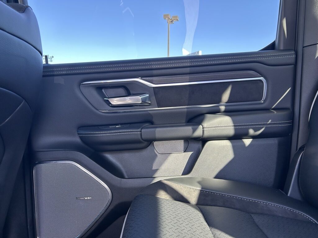 2026 Ram 1500 Laramie Crestwood KY
