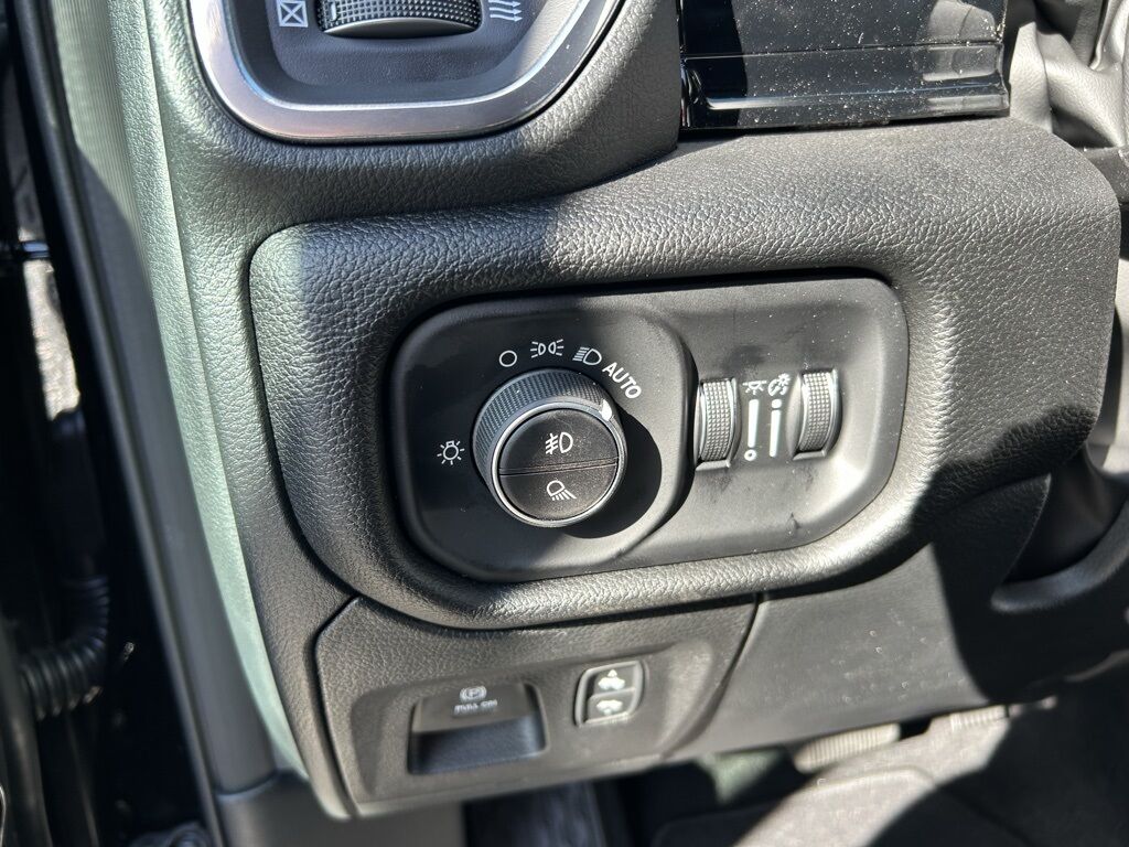 2026 Ram 1500 Laramie Crestwood KY