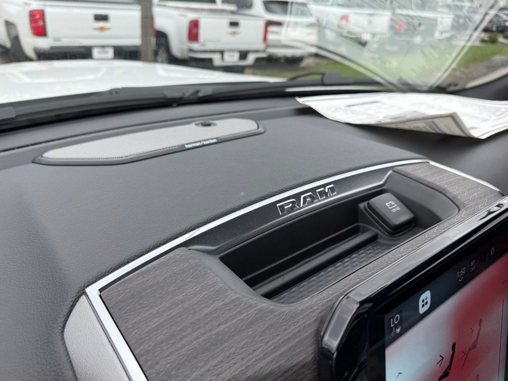 2026 Ram 1500 Laramie Crestwood KY