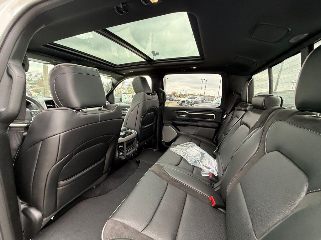 2026 Ram 1500 Laramie Crestwood KY