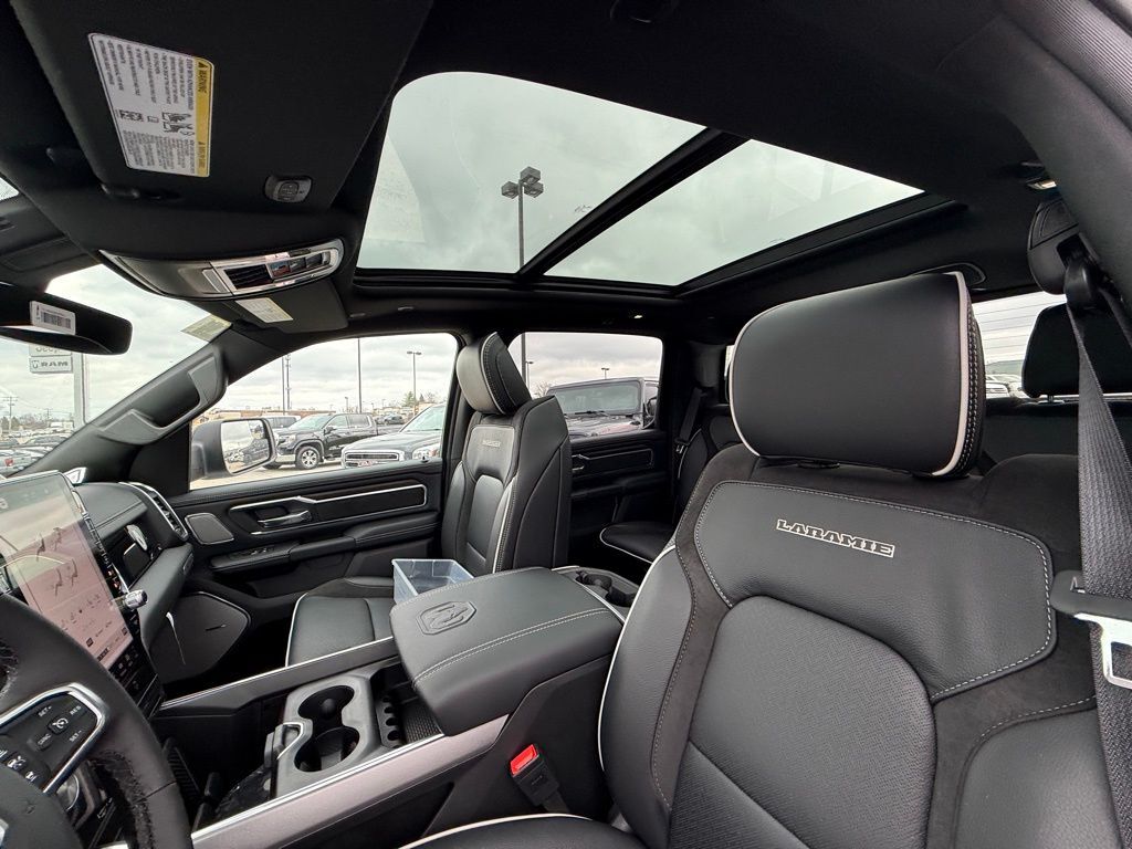 2026 Ram 1500 Laramie Crestwood KY