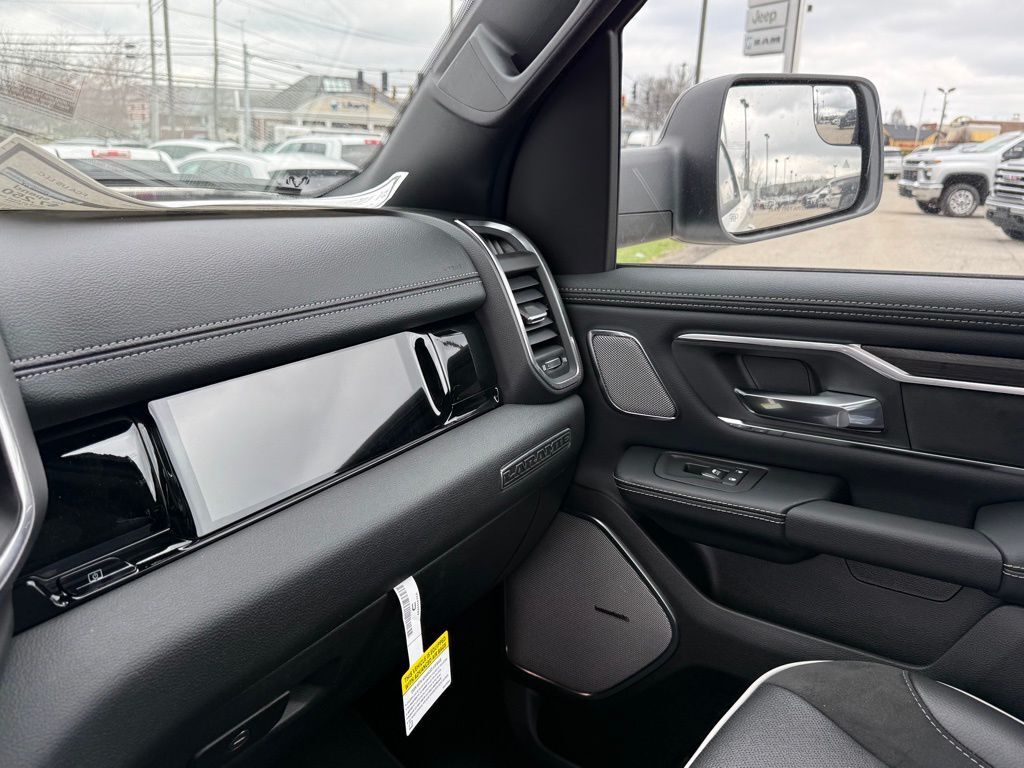 2026 Ram 1500 Laramie Crestwood KY