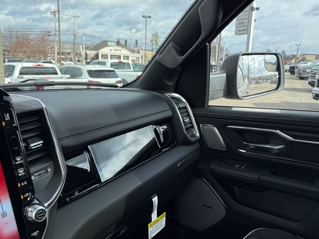 2026 Ram 1500 Laramie Crestwood KY