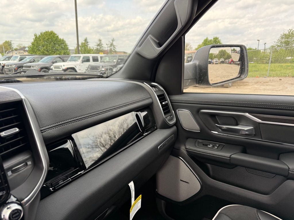 2026 Ram 1500 Laramie Crestwood KY