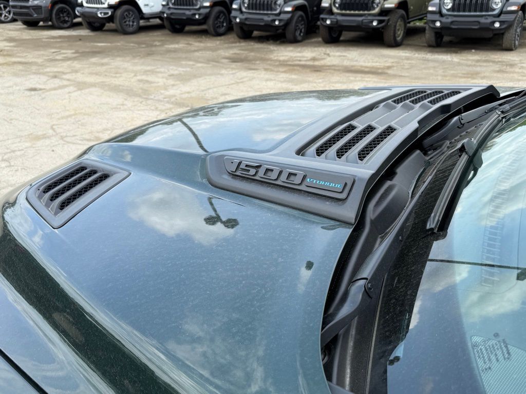 2026 Ram 1500 Laramie Crestwood KY