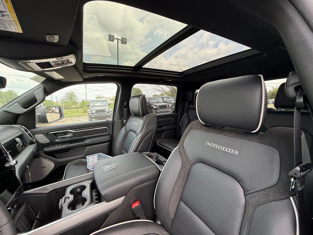 2026 Ram 1500 Laramie Crestwood KY