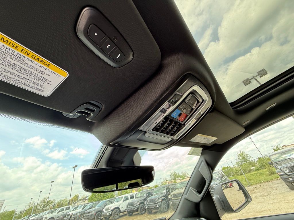 2026 Ram 1500 Laramie Crestwood KY