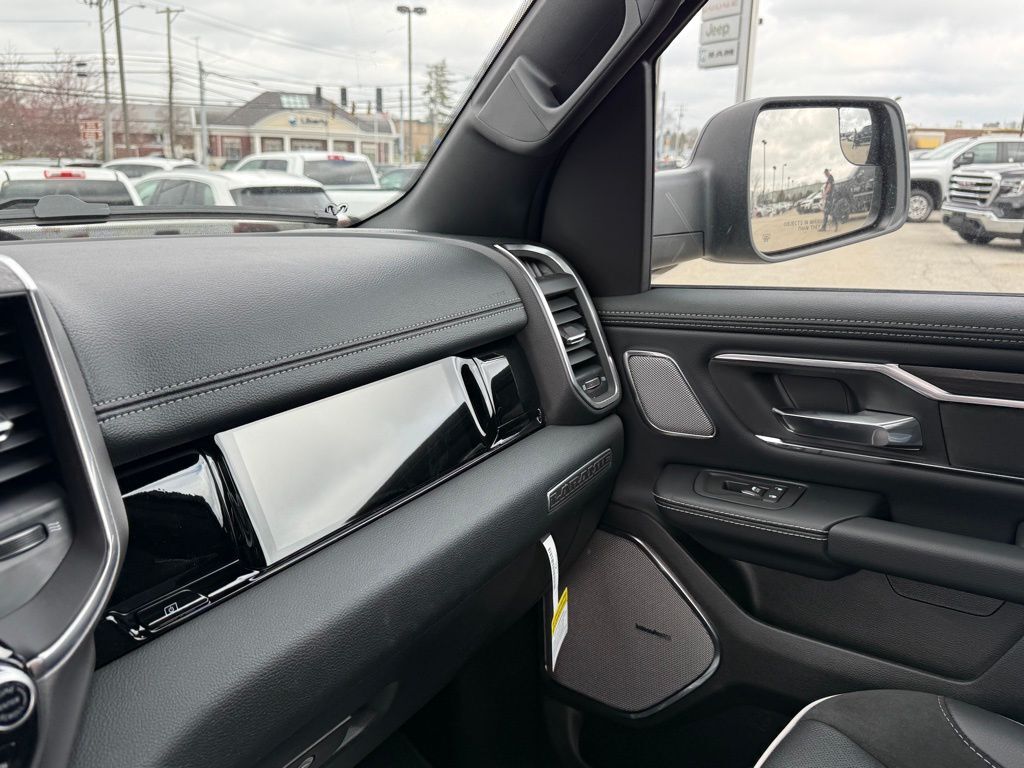 2026 Ram 1500 Laramie Crestwood KY