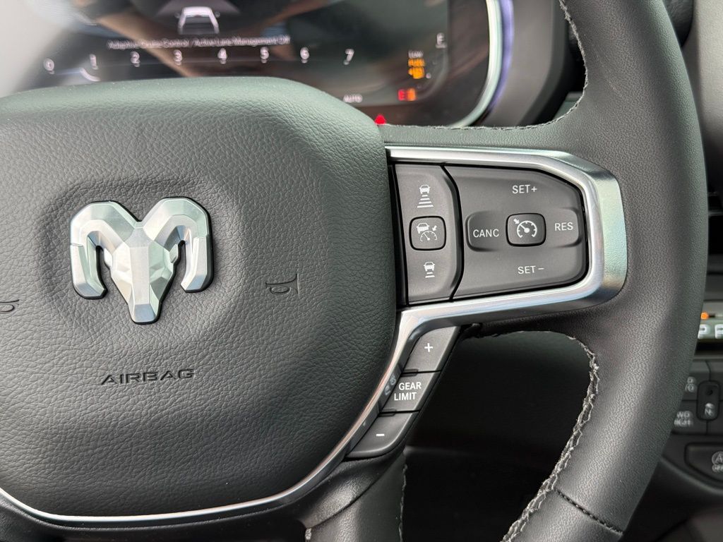 2026 Ram 1500 Laramie Crestwood KY