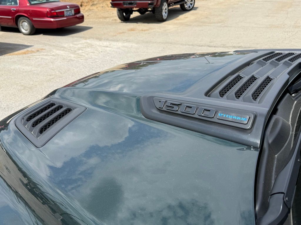 2026 Ram 1500 Laramie Crestwood KY