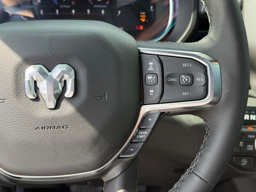 2026 Ram 1500 Laramie Crestwood KY