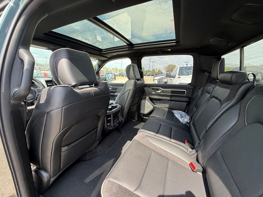 2026 Ram 1500 Laramie Crestwood KY