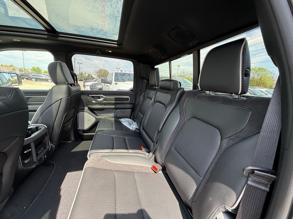 2026 Ram 1500 Laramie Crestwood KY