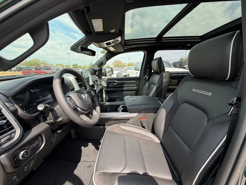 2026 Ram 1500 Laramie Crestwood KY