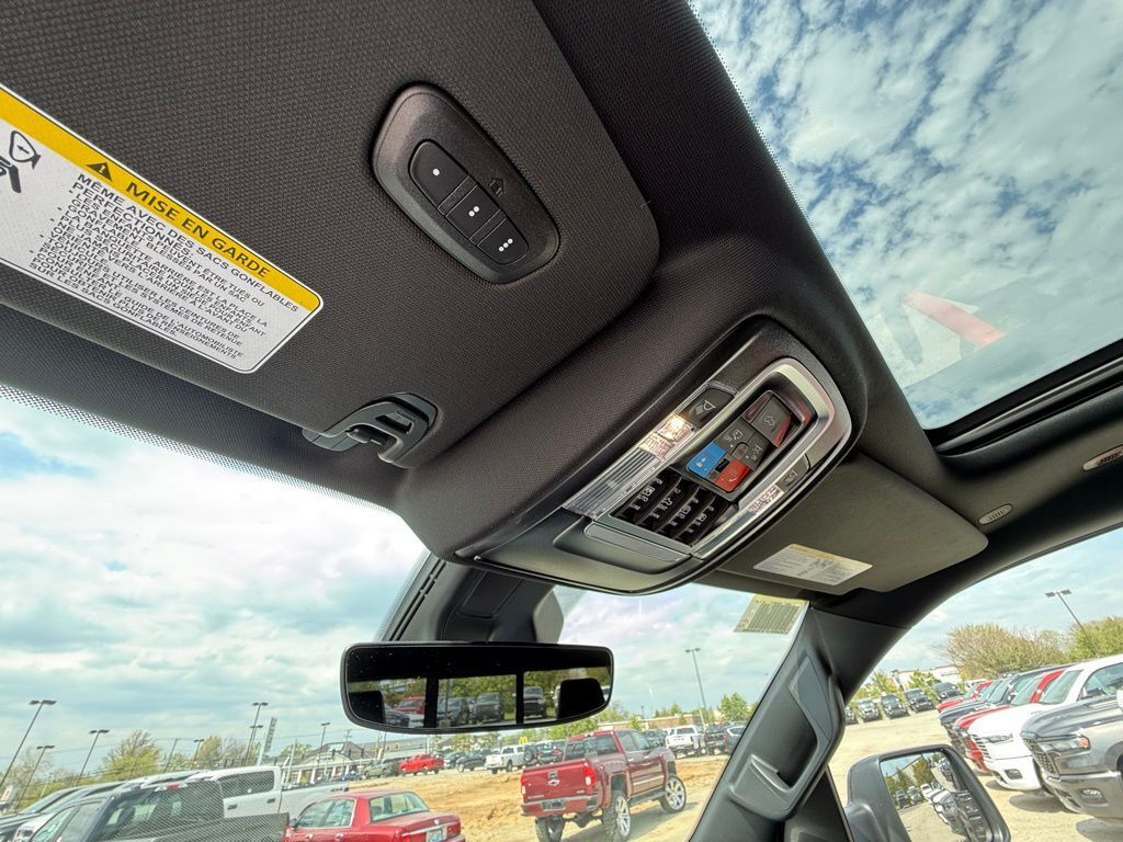 2026 Ram 1500 Laramie Crestwood KY