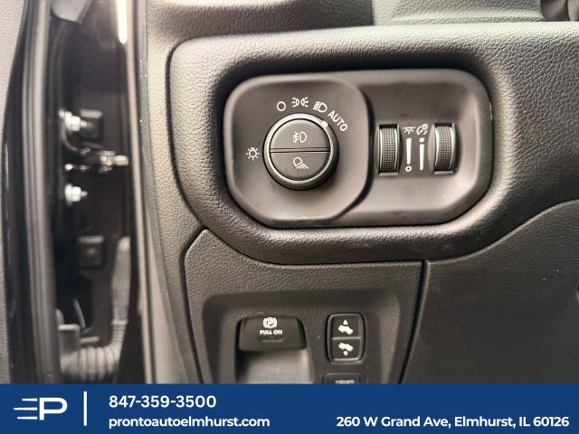 2026 Ram 1500 Laramie Crew Cab 4x2 5'7 Box Elmhurst IL