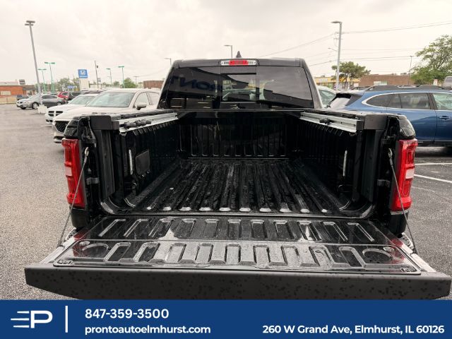 2026 Ram 1500 Laramie Crew Cab 4x2 5'7 Box Elmhurst IL