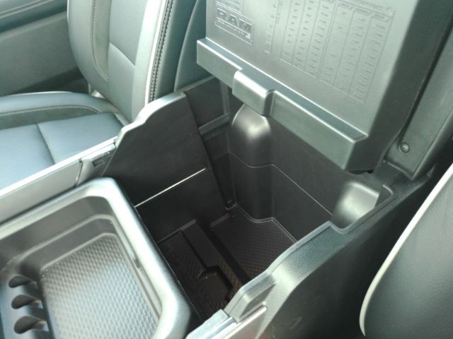 2026 Ram 1500 Laramie Crew Cab 4x4 5'7 Box Plano TX