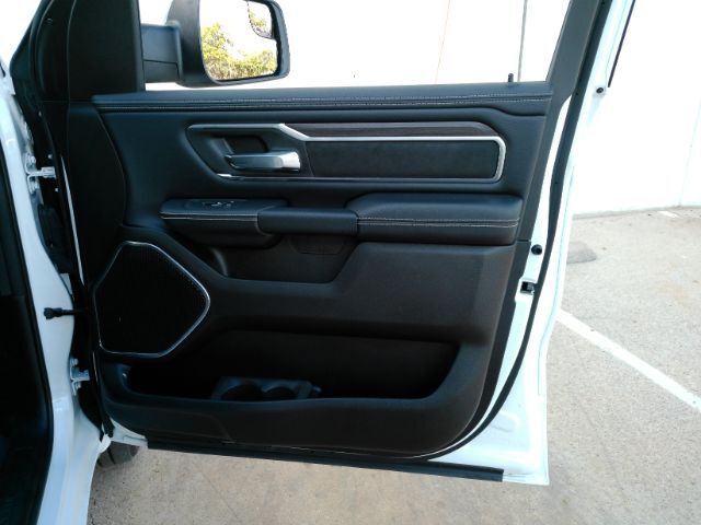 2026 Ram 1500 Laramie Crew Cab 4x4 5'7 Box Plano TX