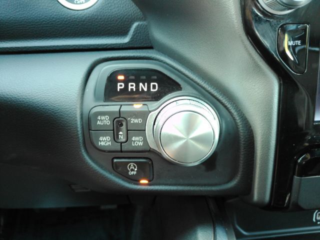 2026 Ram 1500 Laramie Crew Cab 4x4 5'7 Box Plano TX