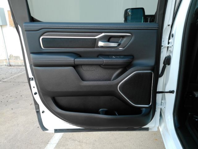 2026 Ram 1500 Laramie Crew Cab 4x4 5'7 Box Plano TX