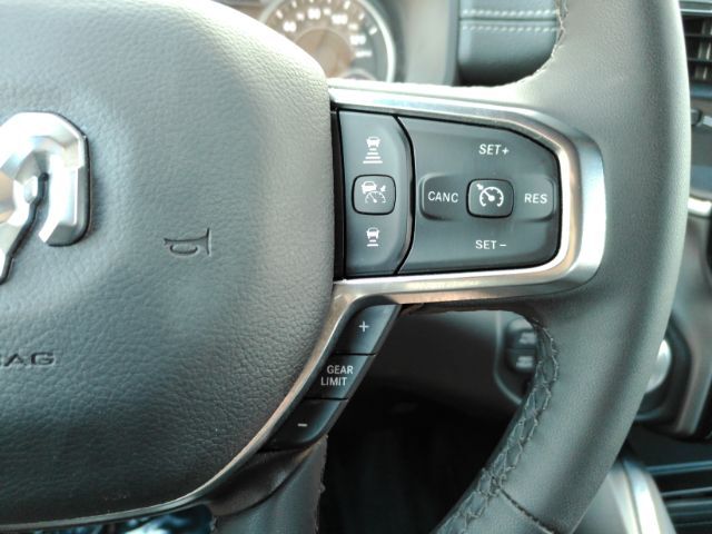 2026 Ram 1500 Laramie Crew Cab 4x4 5'7 Box Plano TX