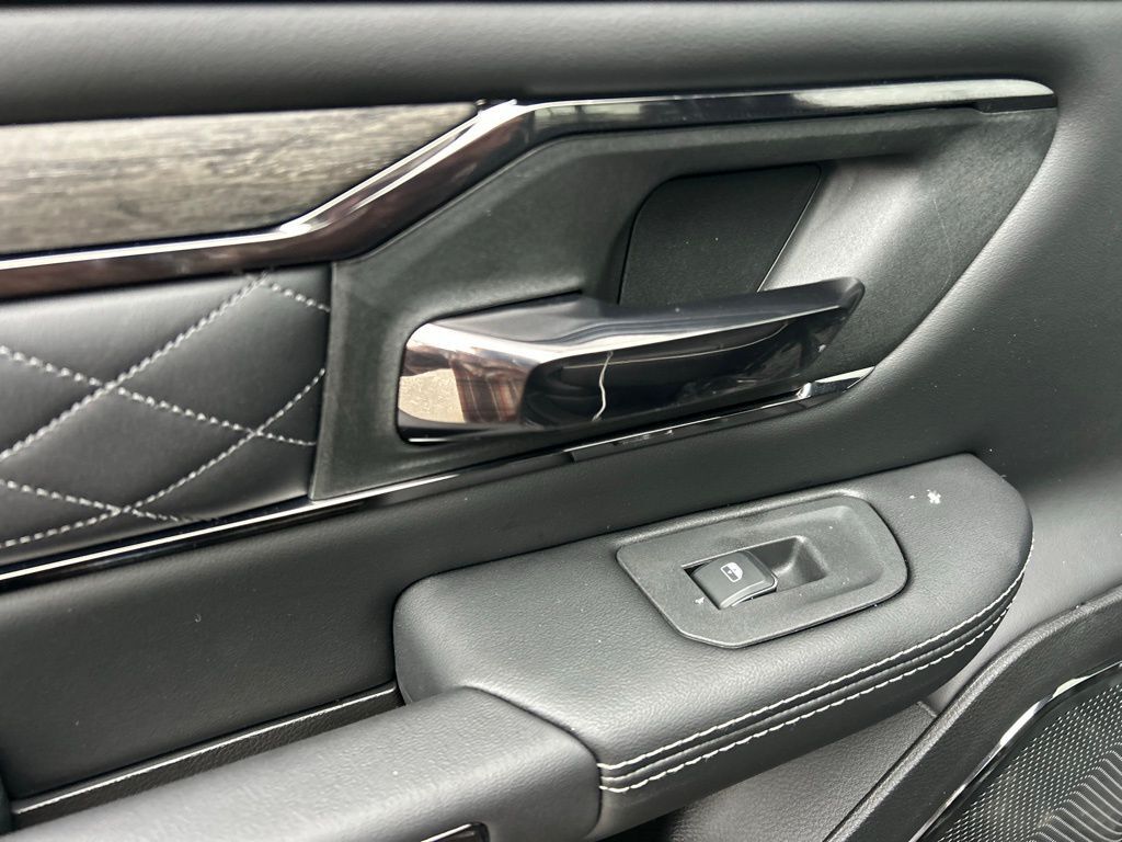 2026 Ram 1500 Limited Crestwood KY