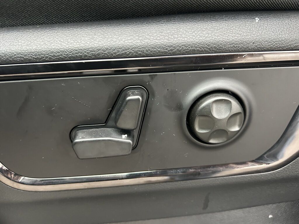 2026 Ram 1500 Limited Crestwood KY