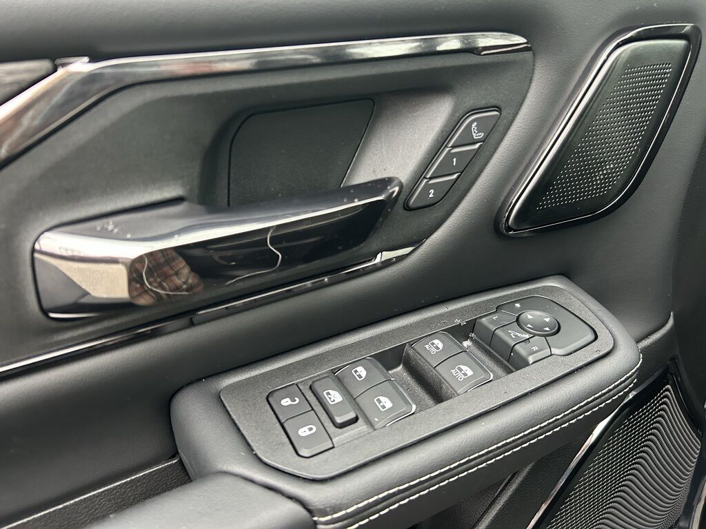 2026 Ram 1500 Limited Crestwood KY