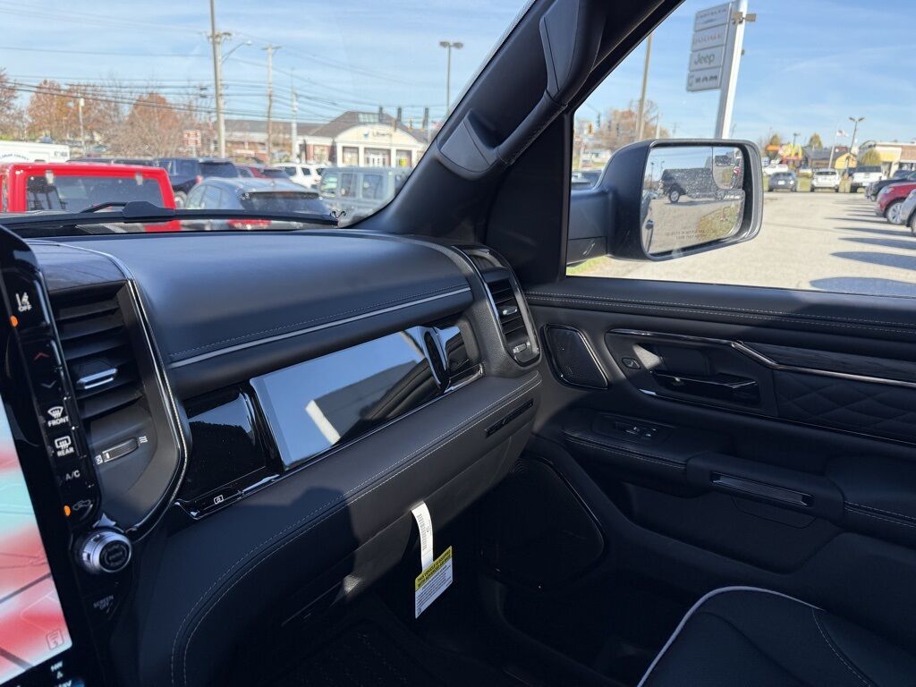 2026 Ram 1500 Limited Crestwood KY